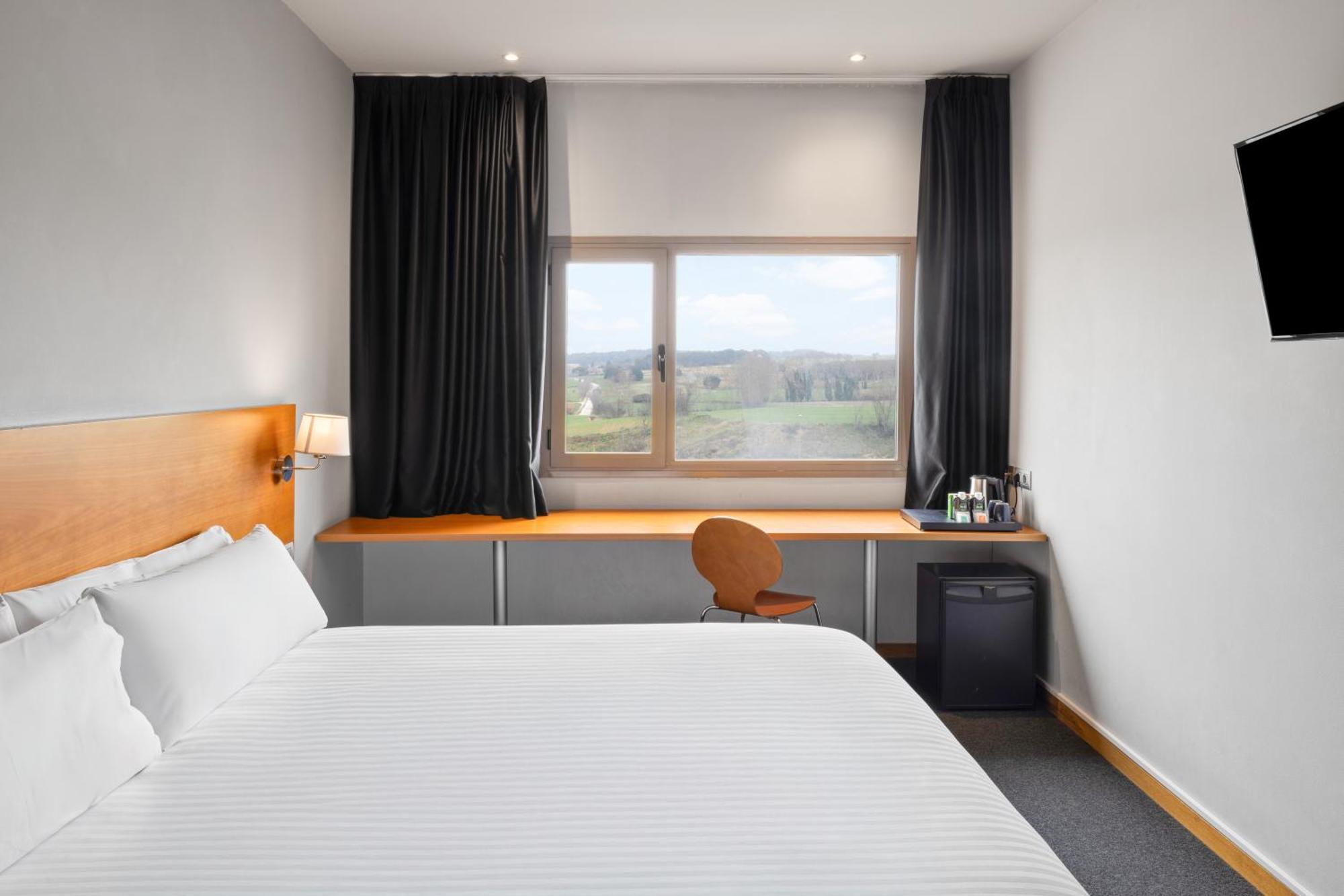 B&B Hotel Barcelona Mollet Porta De Gallecs Мольет-дель-Вальес Экстерьер фото