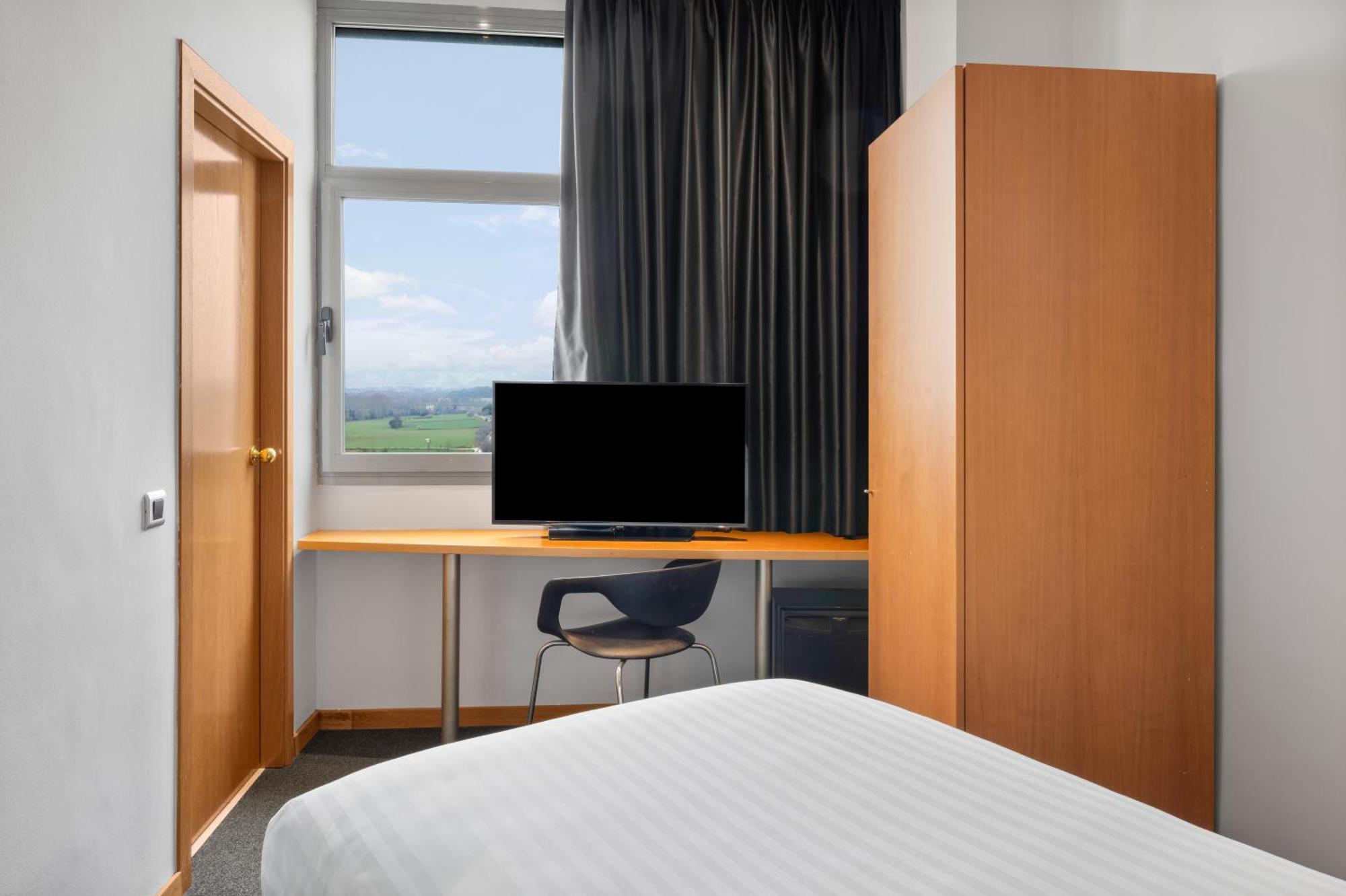 B&B Hotel Barcelona Mollet Porta De Gallecs Мольет-дель-Вальес Экстерьер фото