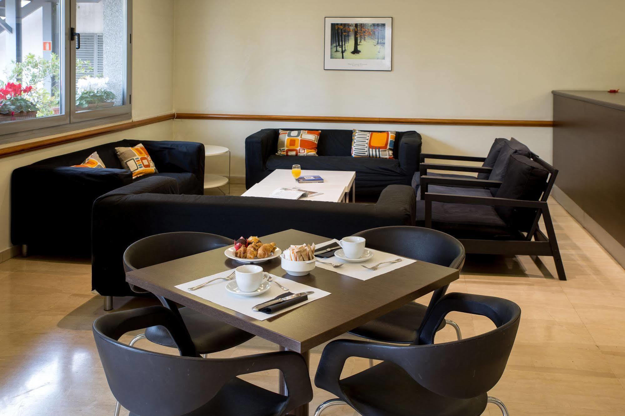 B&B Hotel Barcelona Mollet Porta De Gallecs Мольет-дель-Вальес Экстерьер фото